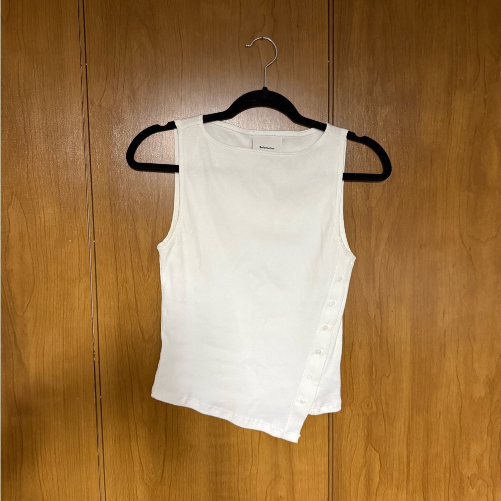 Reformation Hudson Sleeveless Knit Top - Picture 2 of 5